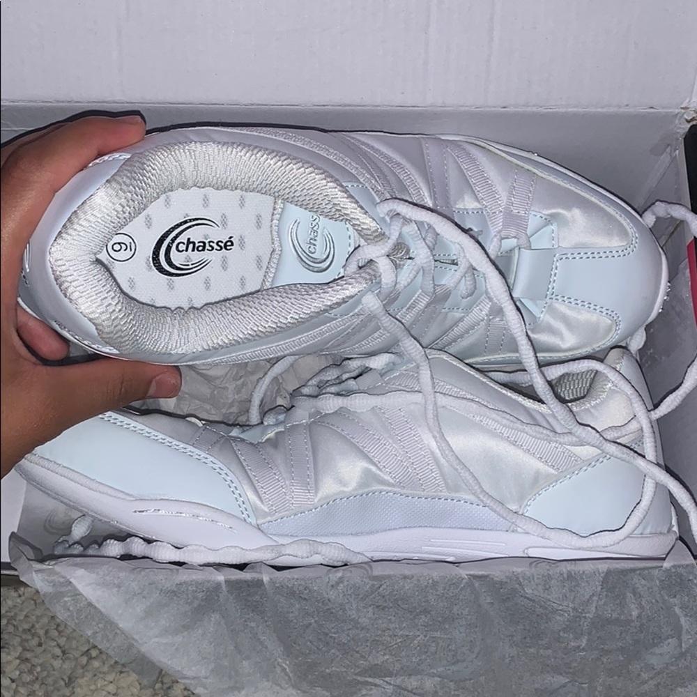 chassé cheer shoes